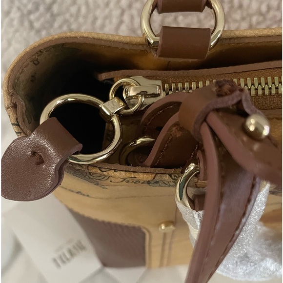 ALVERO MARTINI 1ª Classe GEO LIRICA SMALL HANDBAG WITH SHOULDER STRAP - Picture 6 of 11